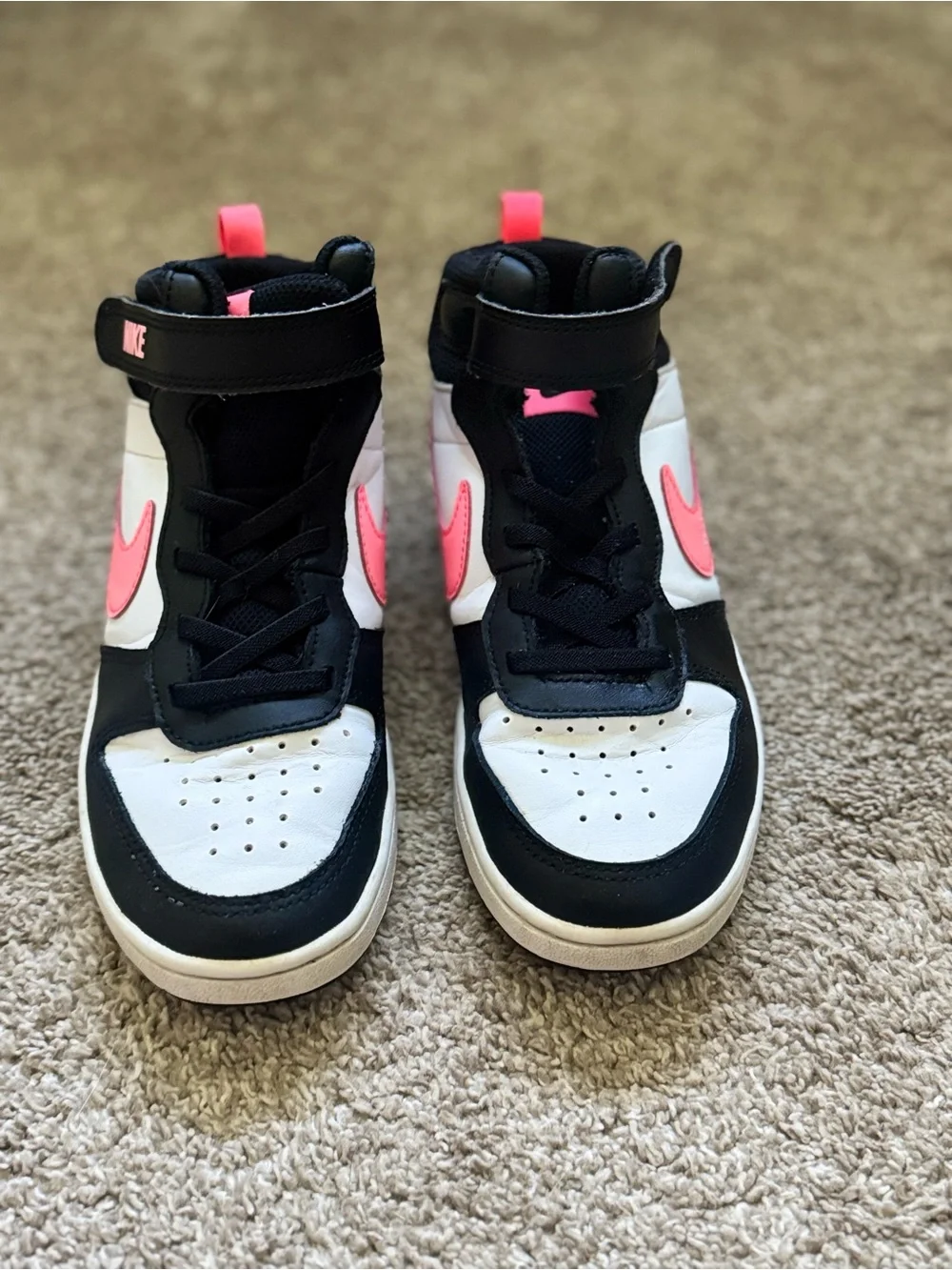 Nike Court Borough Mid 2